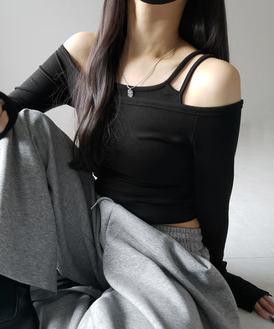 【 ２color 】レイヤードダブルストラップオフショルトップス ／ layerd double strap off shoulder tops