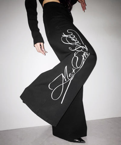 レタリングロゴ刺繍ハイウエストワイドブラックデニム ／ lettering logo embroidery high waist wide black denim