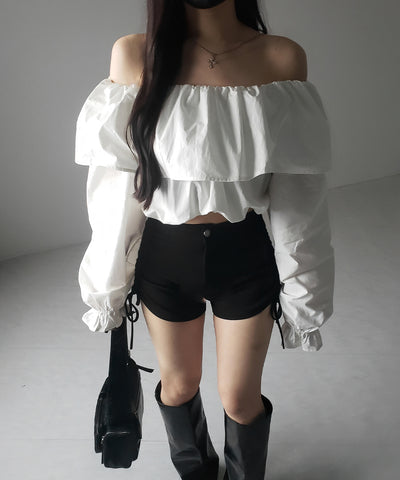 【 ２color 】オフショルダーフリルショートブラウス ／off shoulder frill short blouse