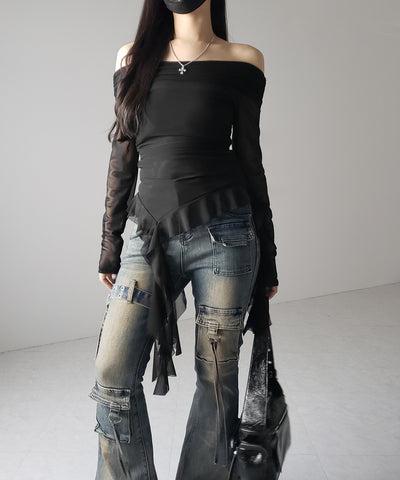 【 ２color 】アシンメトリーフリルオフショルシアートップス ／ asymmetrical frill off-shoulder sheer tops
