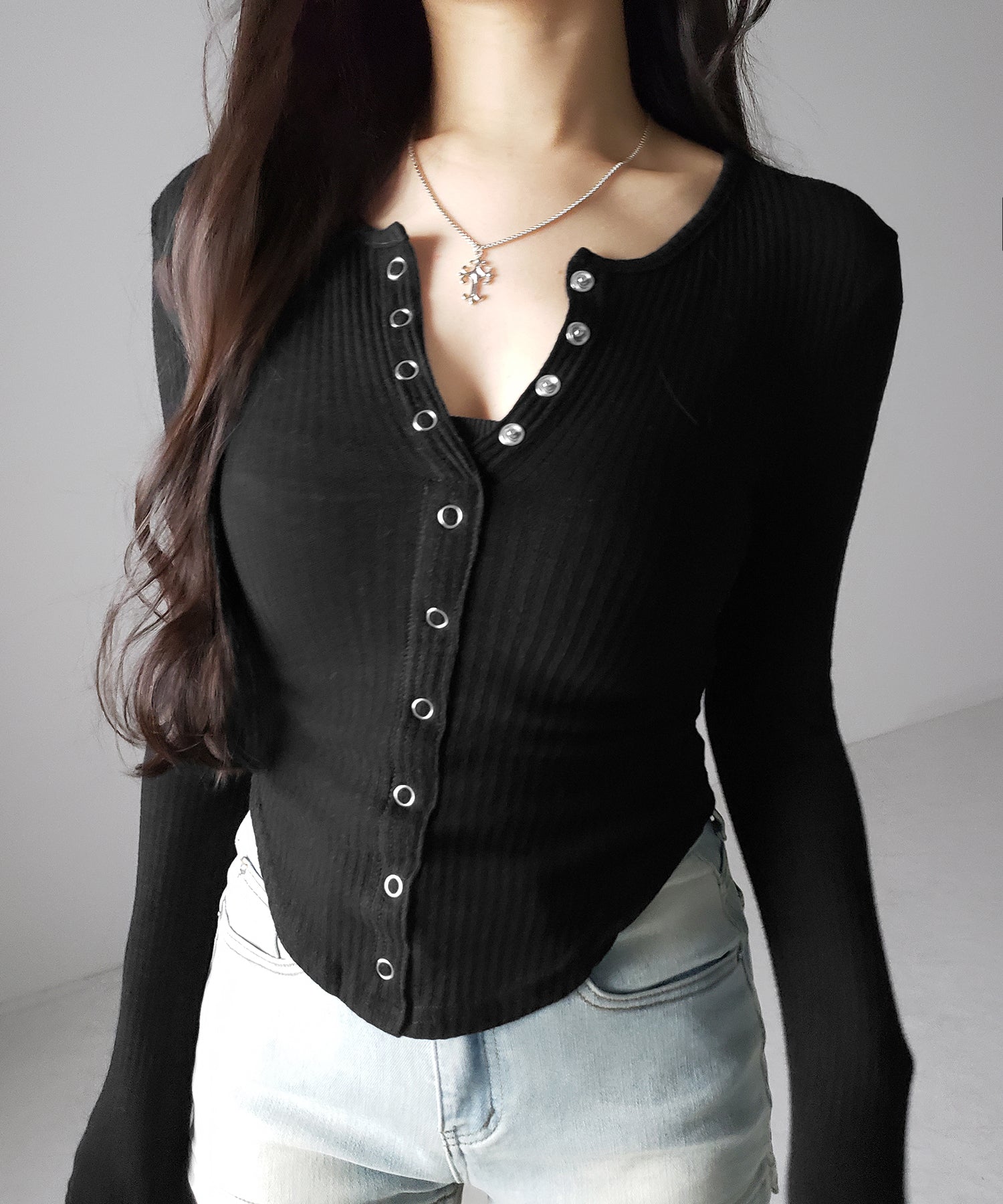 スナップボタンタイトリブカットソートップス ／ snap button tight ribbed cutsew tops