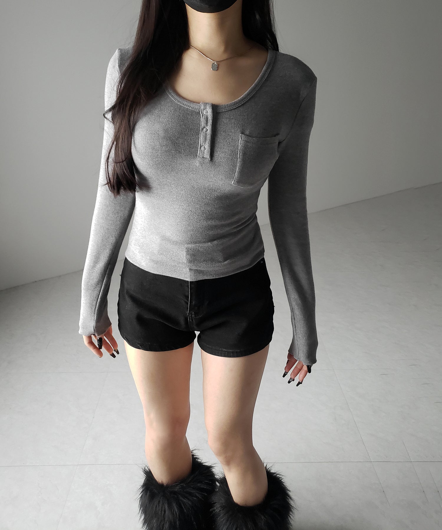 裏起毛ヘンリーネックスリムトップス ／ urakimo henry neck slim tops