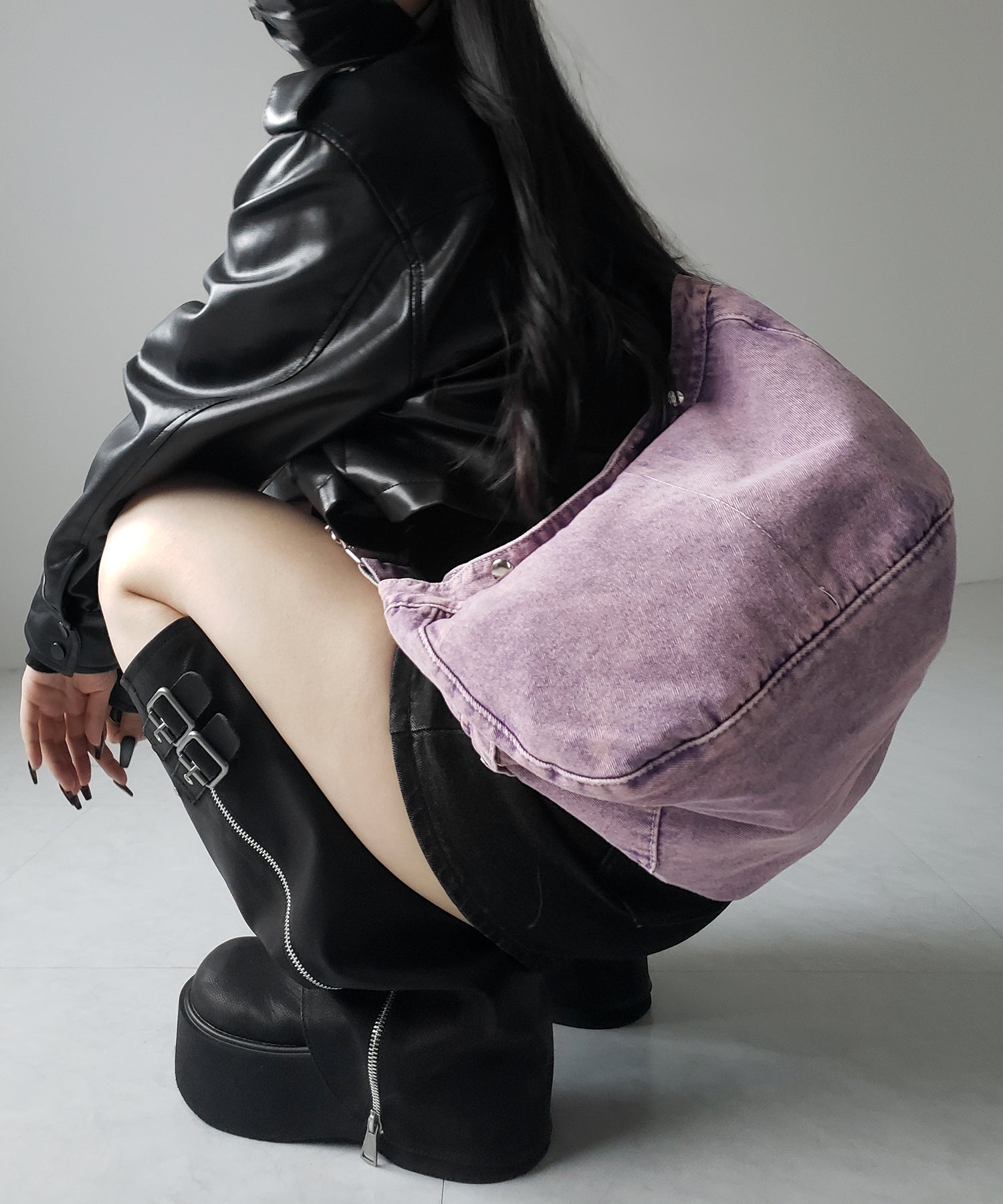 【 ２color 】ブラックタグヴィンテージデニムショルダーバッグ ／ black tag vintage denim shoulder bag