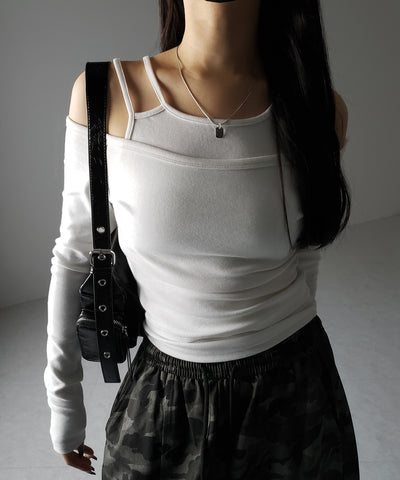 【 ２color 】レイヤードダブルストラップオフショルトップス ／ layerd double strap off shoulder tops