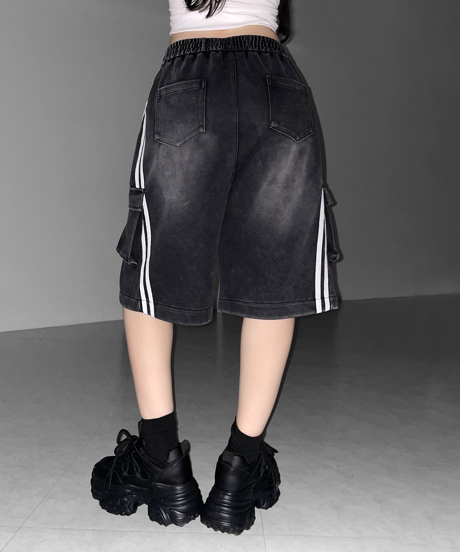 サイドラインヴィンテージワイドカーゴスウェットハーフパンツ / sideline vintage wide cargo sweat half pants