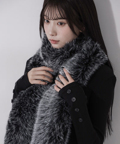 フェイクファーボリュームロングマフラー ／ fake fur volume long muffler