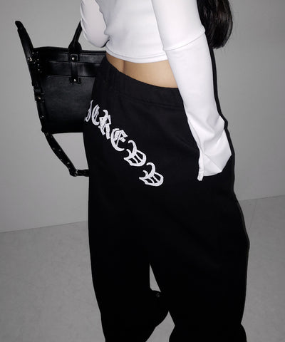 グランジロゴバックプリントスウェットワイドパンツ ／ grunge logo back print sweat wide pants