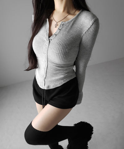 スナップボタンタイトリブカットソートップス ／ snap button tight ribbed cutsew tops