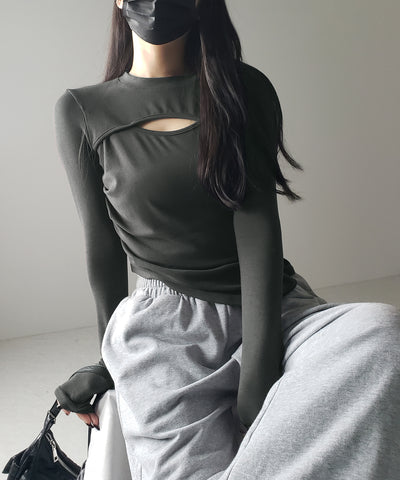 【 ３color 】カットアウトサイドシャーリングアシンメトリートップス ／ cut-out side shirring asymmetry tops