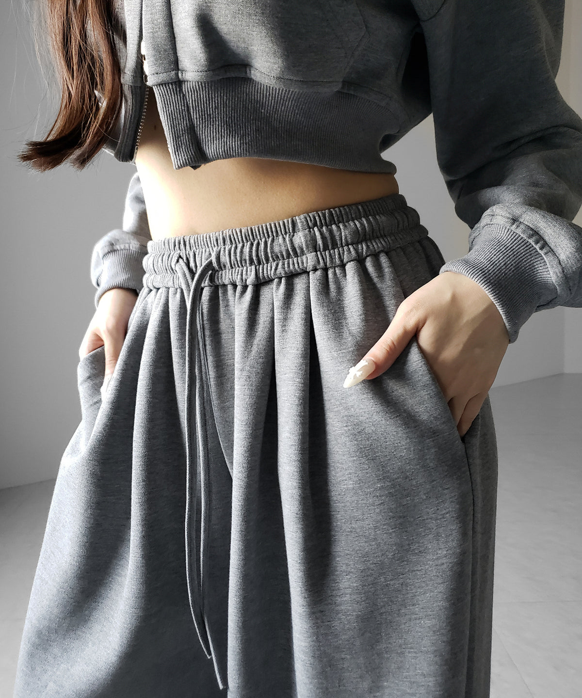 【 セットアップ 】ダブルジップショートパーカー ＋ タックワイドスウェットパンツ SET ／ double zip short hoodie + tuck wide sweat pants SET