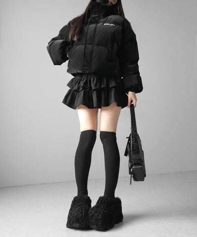 【 新色ピンクが追加！ 】グランジロゴ刺繍ショートパフ中綿ジャケット ／ grunge logo embroidery short puff fake down jacket
