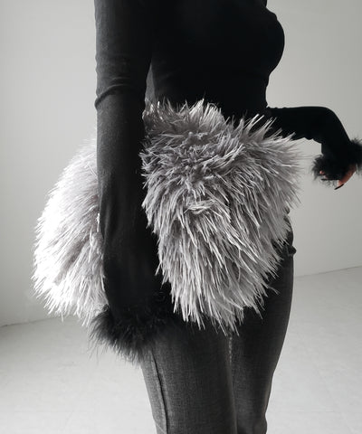 【 ショルダーストラップ付き２WAY 】バイカラーシャギーファーショルダーバッグ ／ bicolor shaggy fur shoulder bag