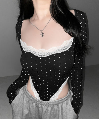 ドットカットアウトレースポイントボディスーツトップス ／dot cutout lace point bodysuit tops