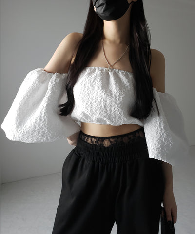 【 ２color 】オフショルダーボリュームパフショートブラウス ／ off shoulder volume puff short blouse