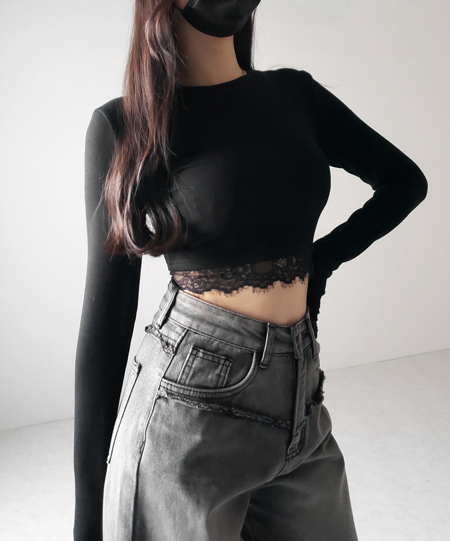 【 裏起毛 】裾レースドッキングショートＴシャツ ／ hem lace docking short Tee
