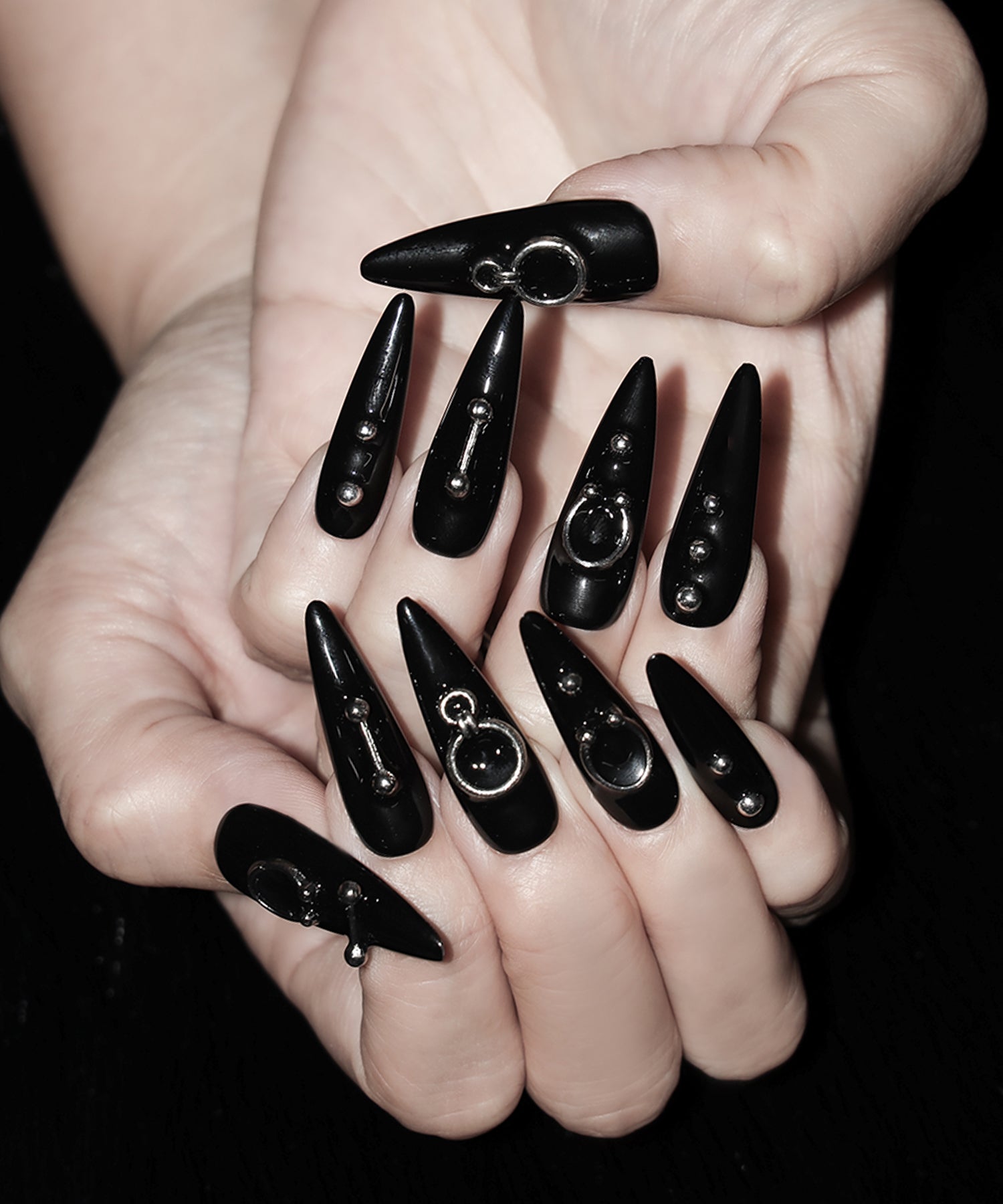 ボディピアスデザインロングネイルチップ ／ body pierce design long nail tips