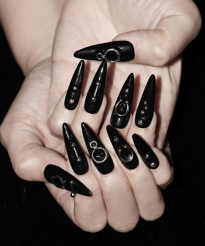 ボディピアスデザインロングネイルチップ ／ body pierce design long nail tips