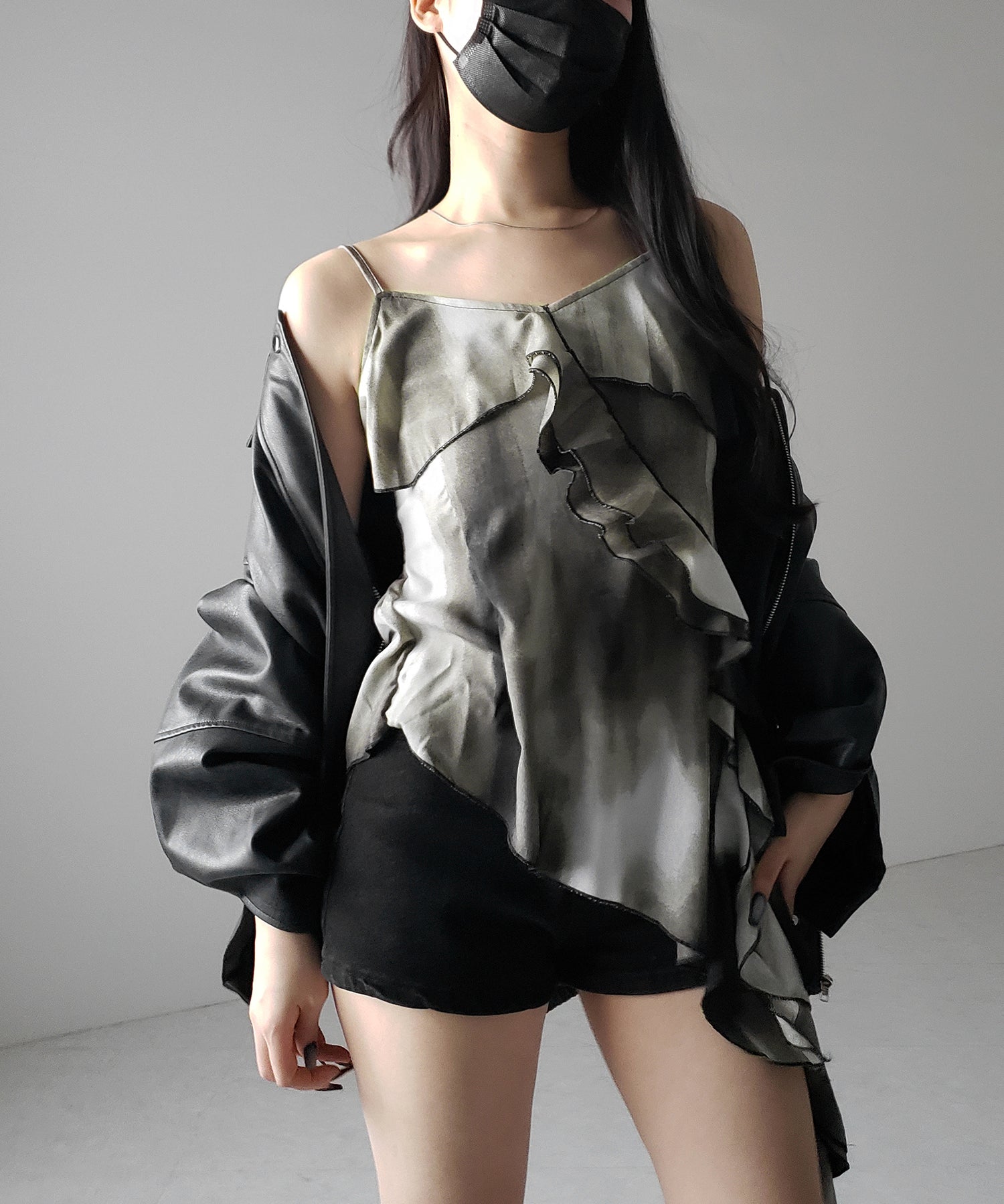 タイダイサテンアシンメトリーフリルキャミソールビスチェ ／ tiedye satin asymmetry frill camisole bustier