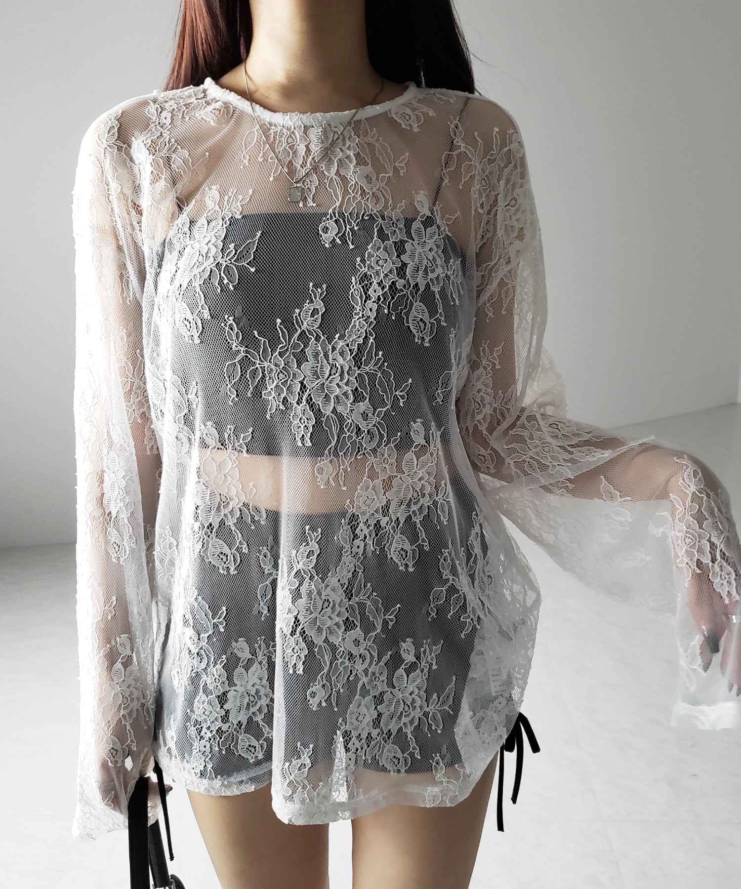 【 ２color 】ビッグシルエットシアーレーストップス ／ big silhouette sheer lace tops