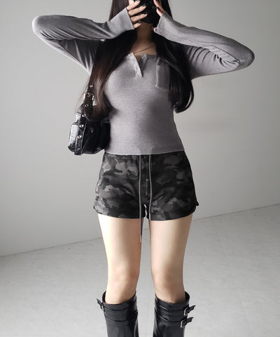 【 ２color 】ヴィンテージカモフラタイトショートパンツ ／ Vintage camouflage tight short pants