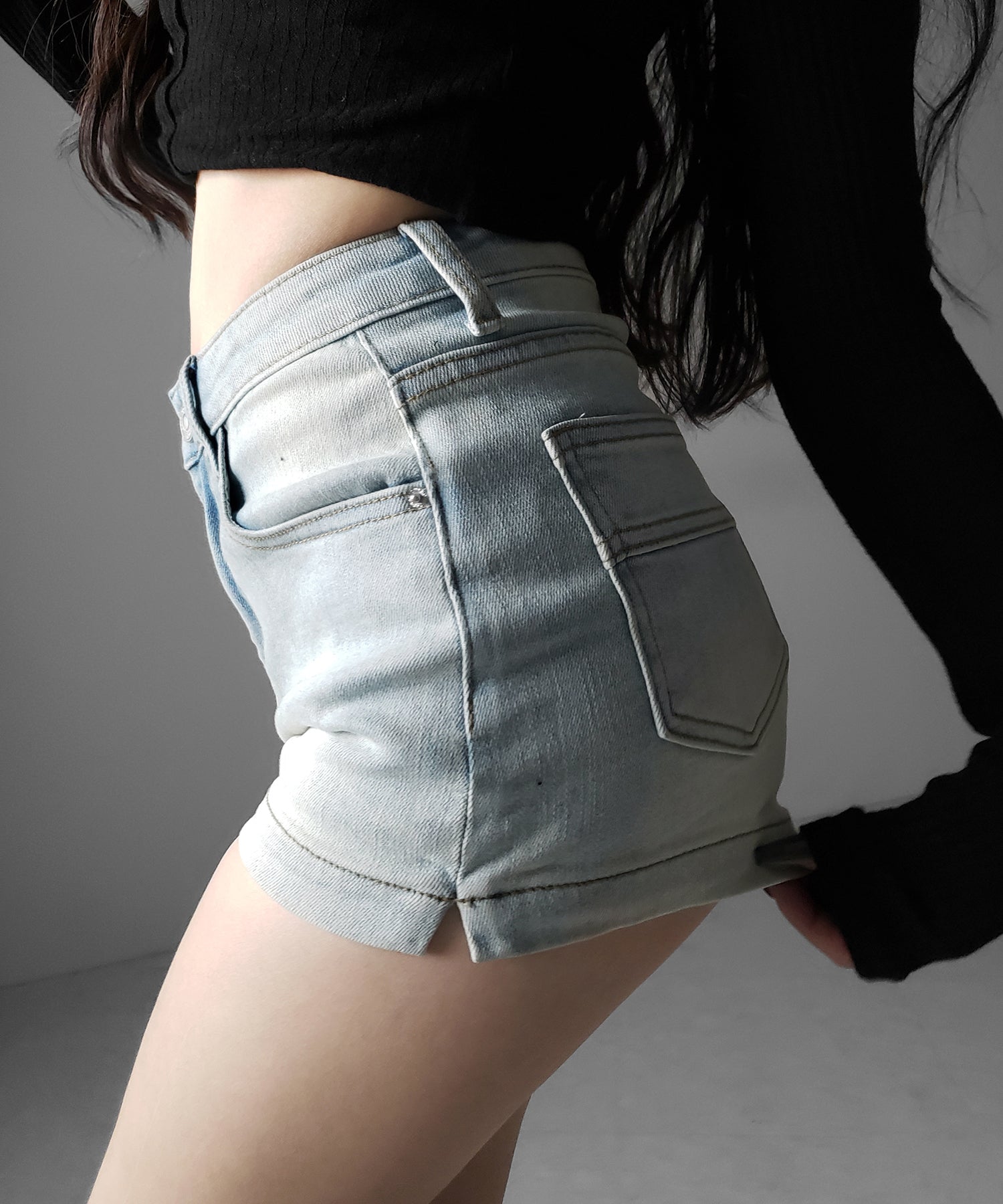 ハイウエストストレッチデニムタイトショートパンツ ／ high wast stretch denim tight short pants