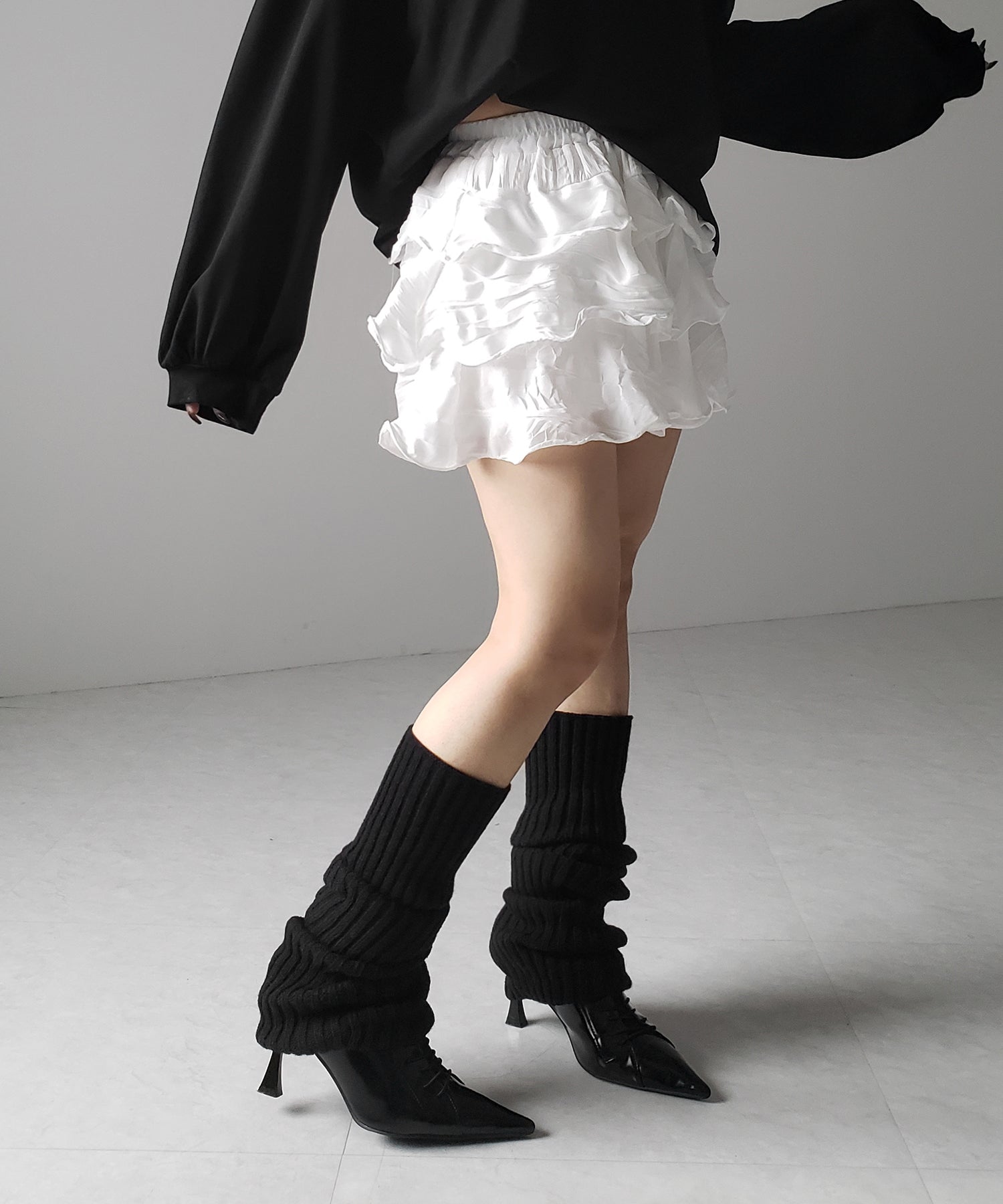 【 インパン裏地付 】３段クリンクルシアーフリルボリュームミニスカート ／ crinkle sheer frill volume mini skirt