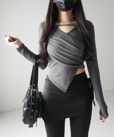 【 ３color 】ラインストラップギャザークロスレイヤードトップス ／ line strap gather cross layered Tops