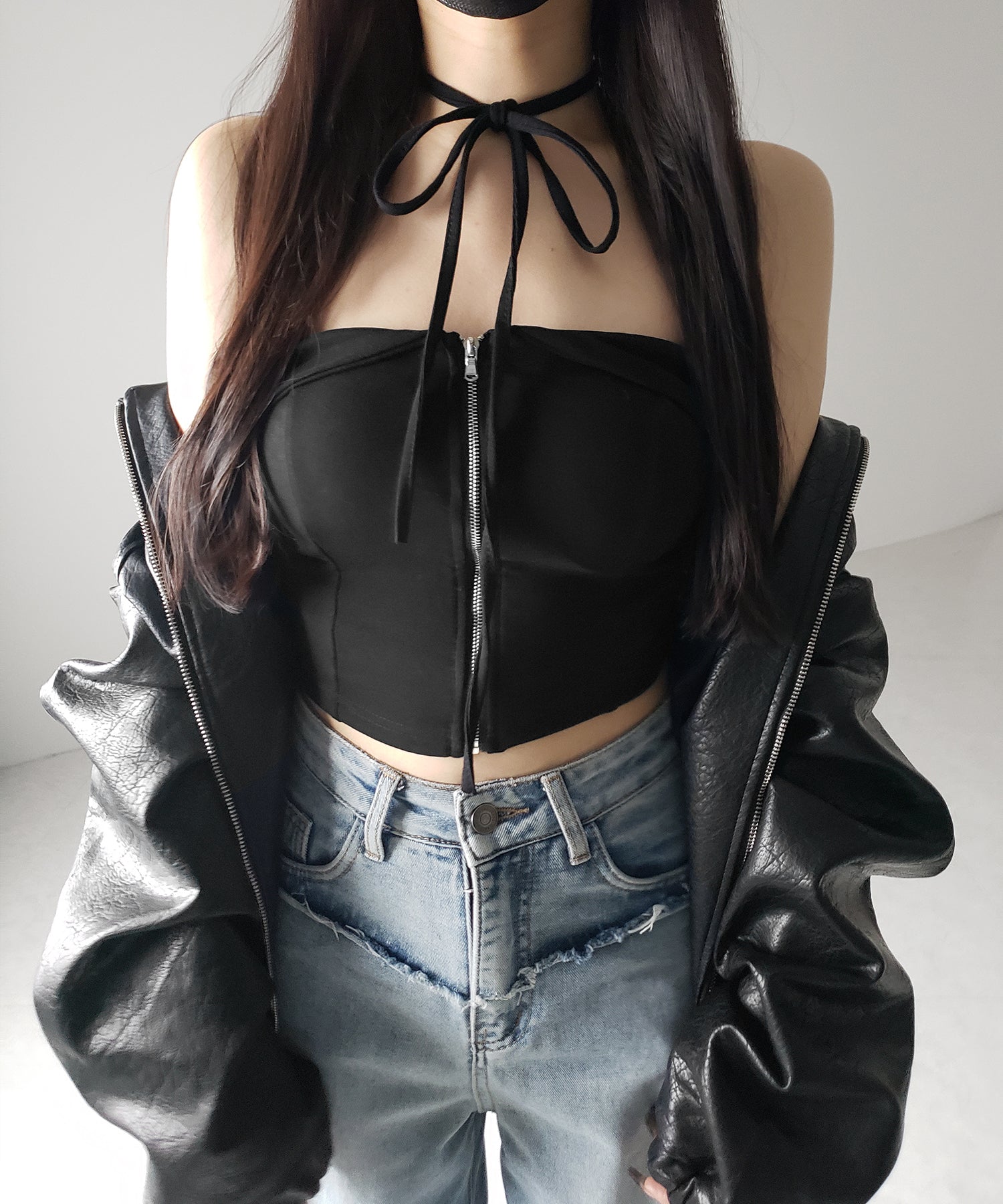 【 ２WAY／ カップ付 】ジップアップクロスストラップリボンベアトップス ／ zip up cross strap ribbon bare tops