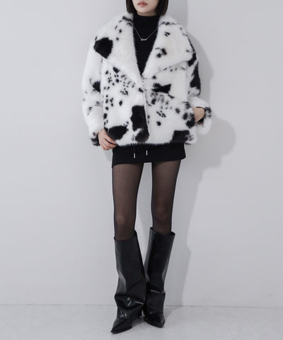 カウミドルフェイクファコート ／ cow middle fakefur coat