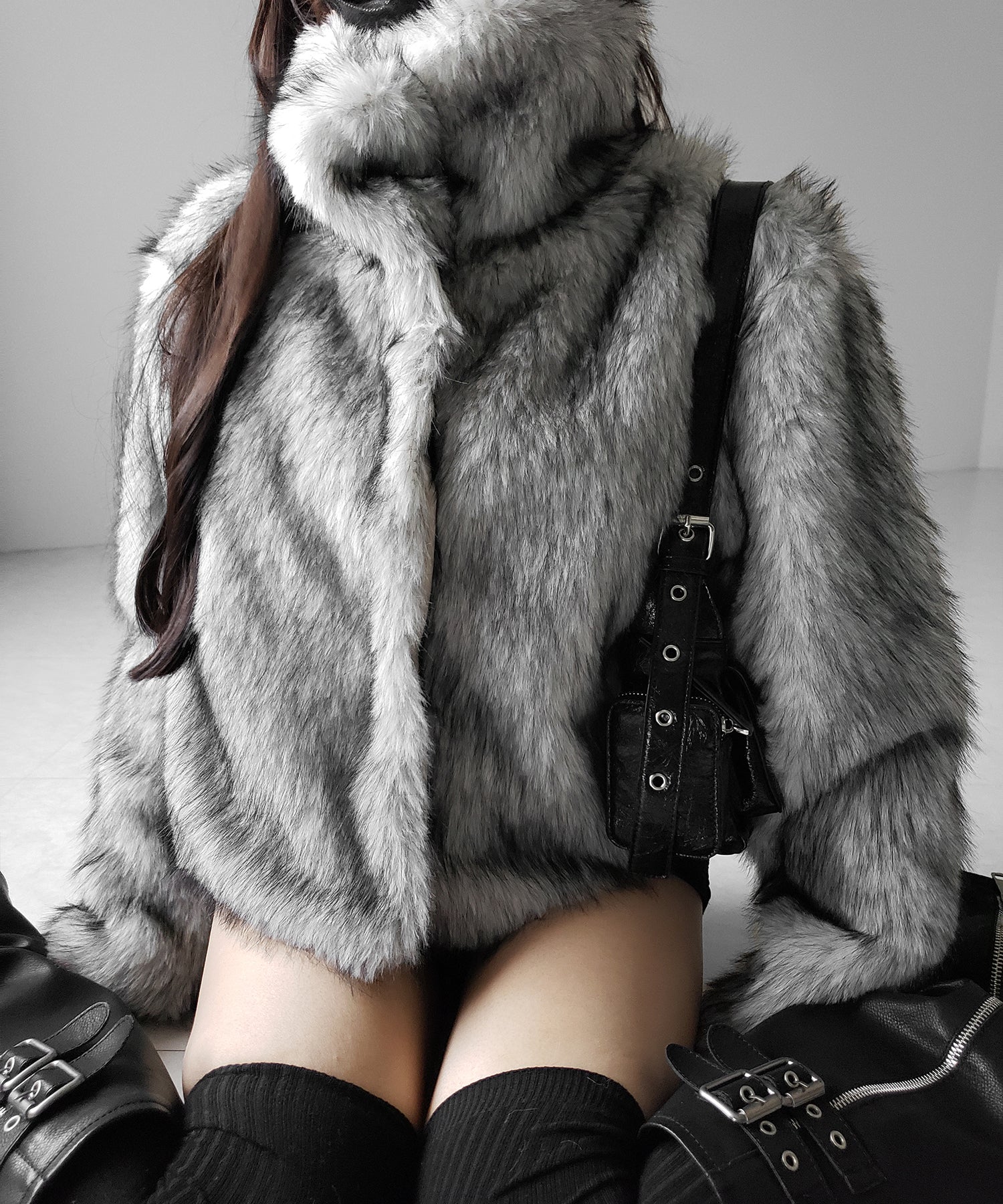 スタンドカラーミックスファーショートコート ／ stand-collar mix fur short coat