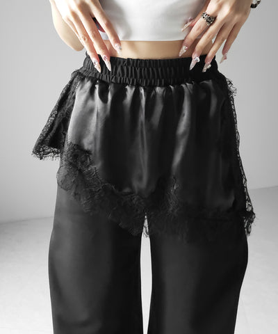 レースドッキングレイヤードスウェットワイドパンツ ／ lace docking layered sweat wide pants