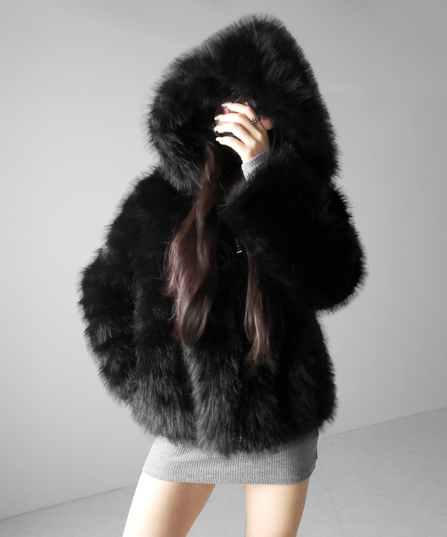 フェイクファーフーディミドルコート ／ fake fur hoodie middle coat