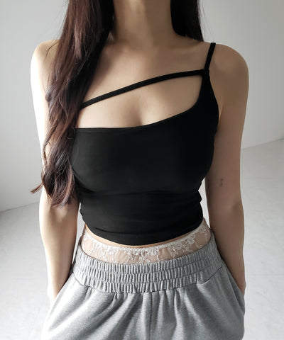 【 ３color ／ カップ付 】ラインストラップワンショルキャミソール ／ line strap one shoulder camisole
