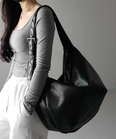 【 ２WAY ／ A4収納可 】ハトメデザインベルテッドワンハンドルショルダーバッグ ／ Eyelet design belted onehandle shoulder bag