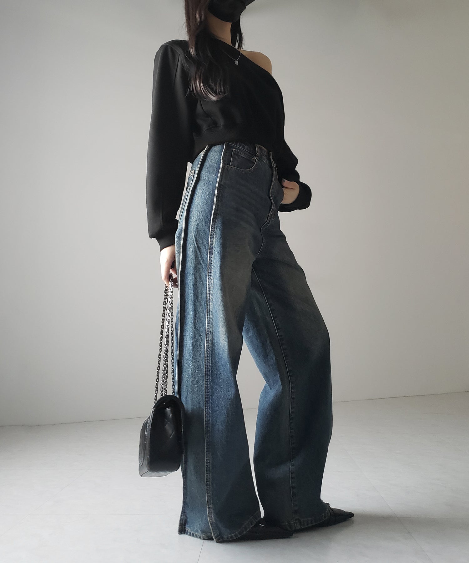3color ／ 4size 】サイドタック切替ハイウエストストレート