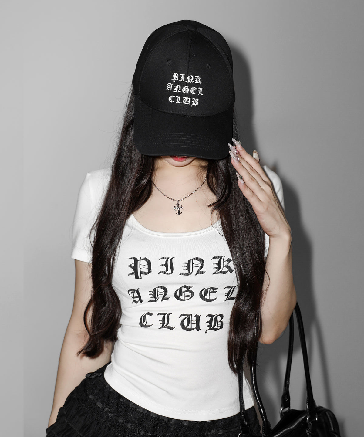 【 PINK ANGEL CLUB 】 GRUNGE LOGO embroidery CAP ／ グランジロゴ刺繍キャップ