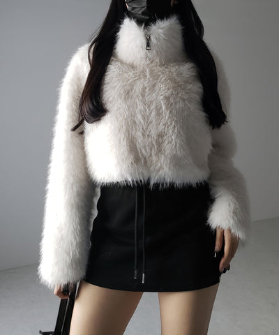 ジップアップスタンドカラーショートフェイクファーコート ／ zip up stand-collar short fake fur coat