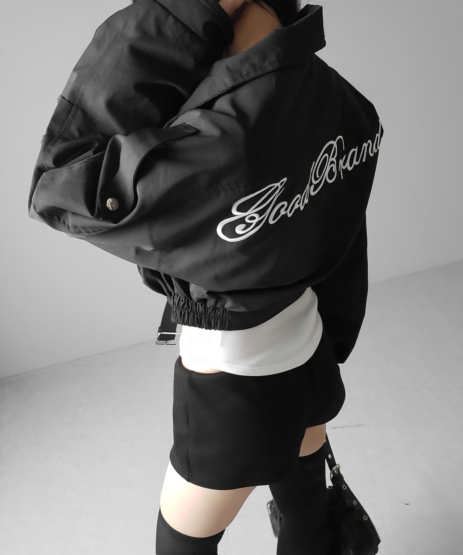 レタリングバックロゴスタンドカラーショートブルゾン ／ lettering back logo stand collar short blouson