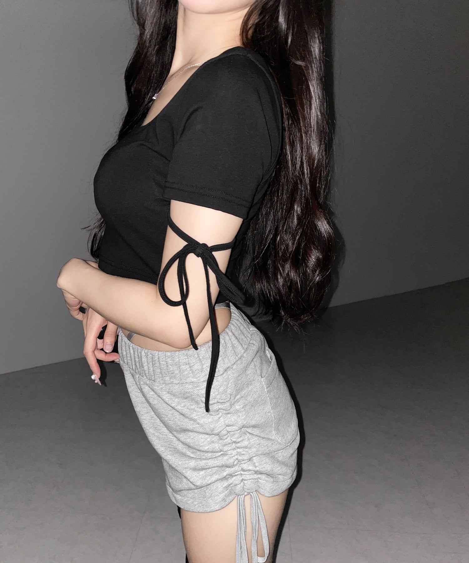 サイドシャーリングストリングショートパンツ ／ side shirring string short pants