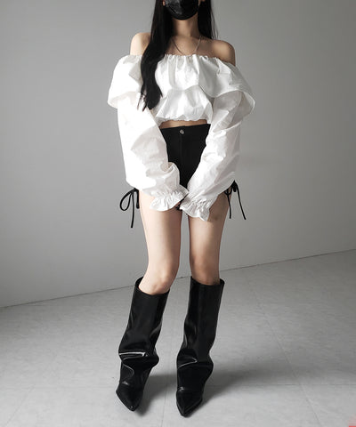 【 ２color 】オフショルダーフリルショートブラウス ／off shoulder frill short blouse