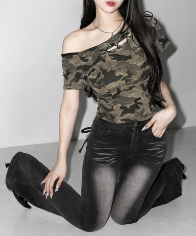 ヴィンテージカモフラカットアウトレースアップワンショルＴシャツ　／ Vintage camouflage cutout laceup one shoulder T-shirt