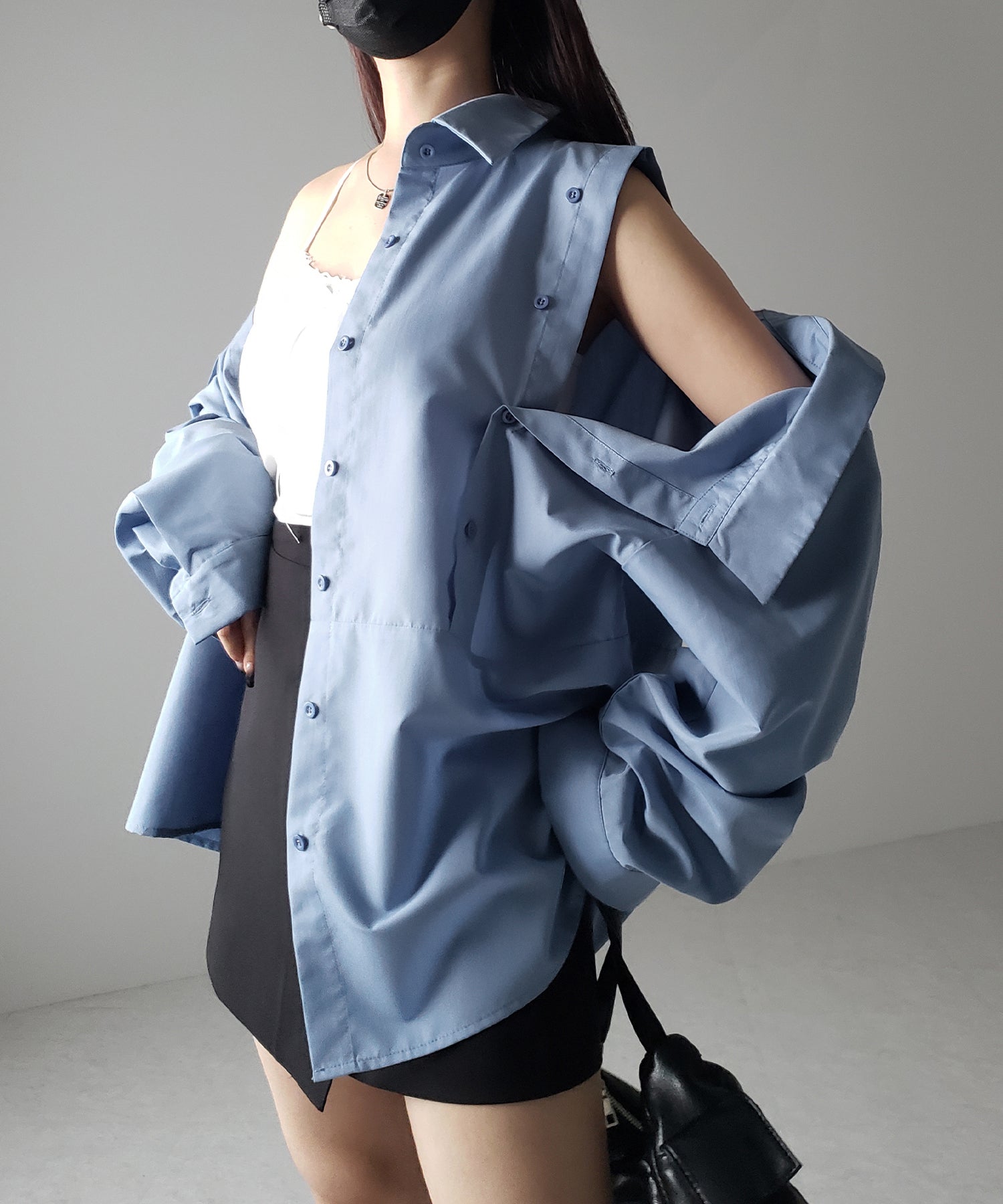 【 ３color 】オープンショルダーカットアウトビッグシャツ ／ open shoulder cutout big shirt