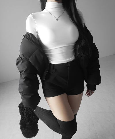 【 カップ付き ／ 裏起毛 】プチハイネックシャーリングショートカットソートップス