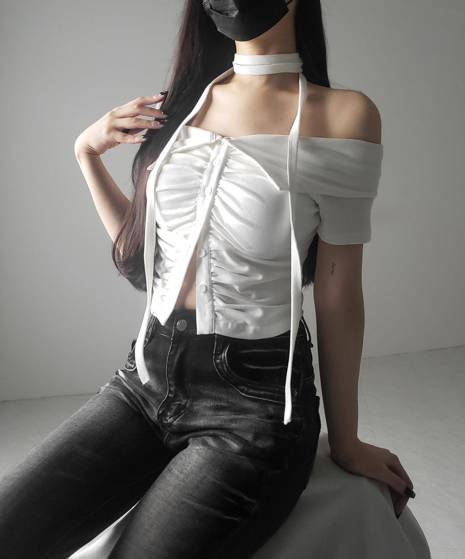 【 ３color 】チョーカーロングタイ付き　オフショルダータックギャザーＴシャツ ／ choker long tie SET offshoulder tuck gather slim T-shirt