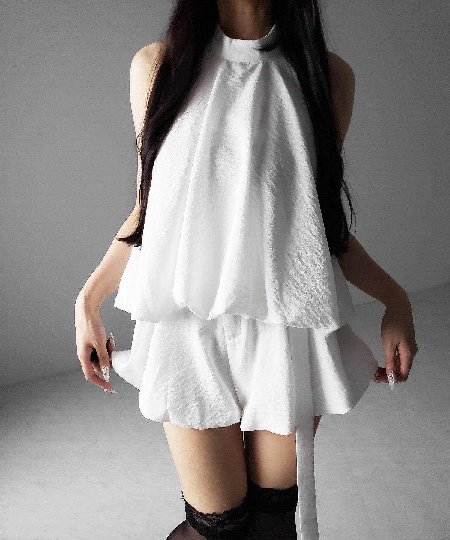 【 ベルト付 】ワンホンホルターネックギャザーフレアセットアップ ／ wanghong halter neck gathered flare SETUP