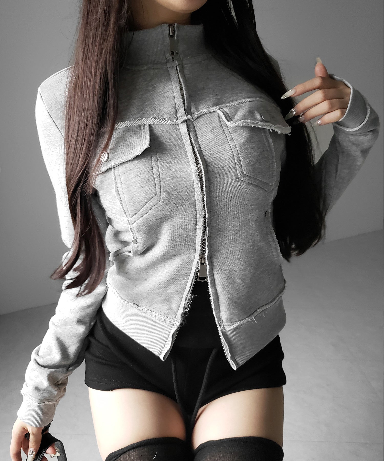 ダブルジップアウトポケット裏毛スリムジャケット ／ Double-zip outer pocket sweat slim jacket