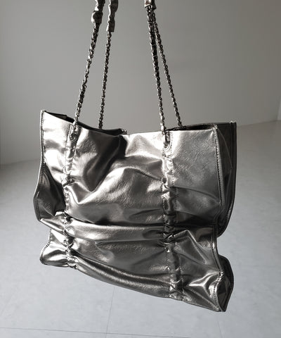 【 ３color ／ A4収納可 】ダブルシャーリングフェイクレザースクエアチェーンバッグ ／ double shirring fake leather square chain bag