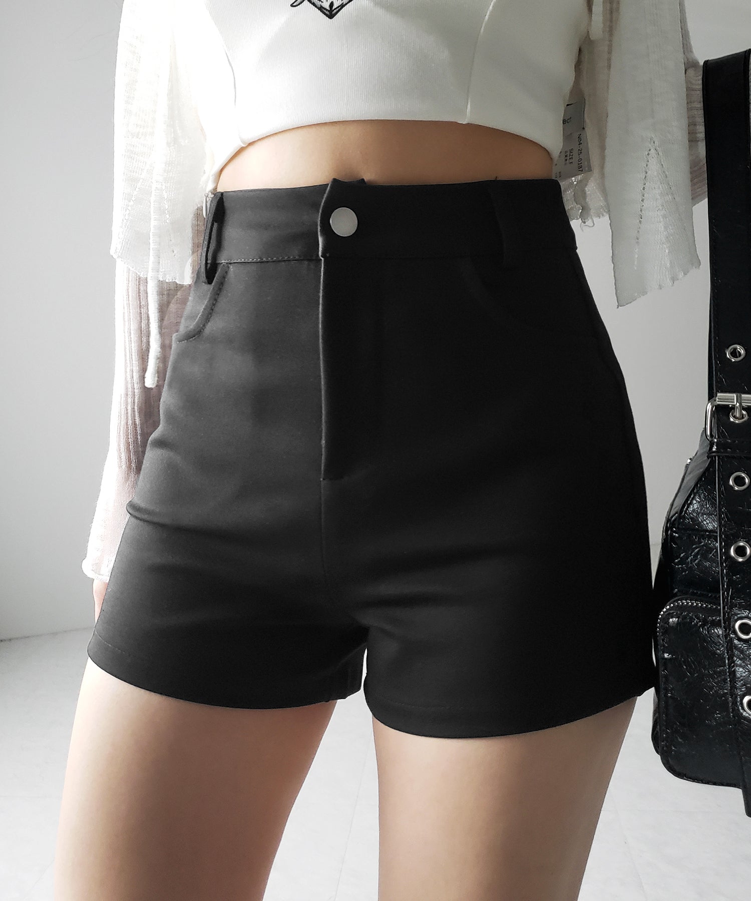 【 ２color ／４size 】ハイウエストタイトスパンショートパンツ ／ high waist tight span short pants
