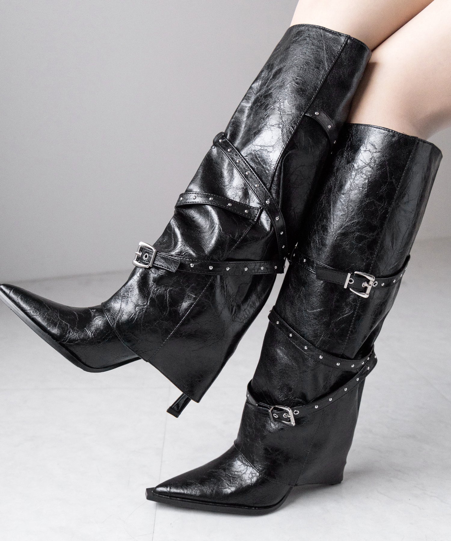 ヴィンテージレザーベルテッドロングカバーブーツ ／vintage leather belted long cover boots