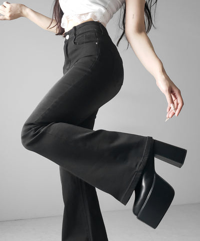 【４size 】美脚ハイウエストストレッチフレアデニム ／ slim leg High waist stretch flare denim